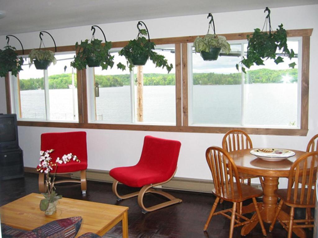 Cottages du Lac Orford, Cottage A, Côté Raquettes Cottage B, Côté Skis Eastman Extérieur photo