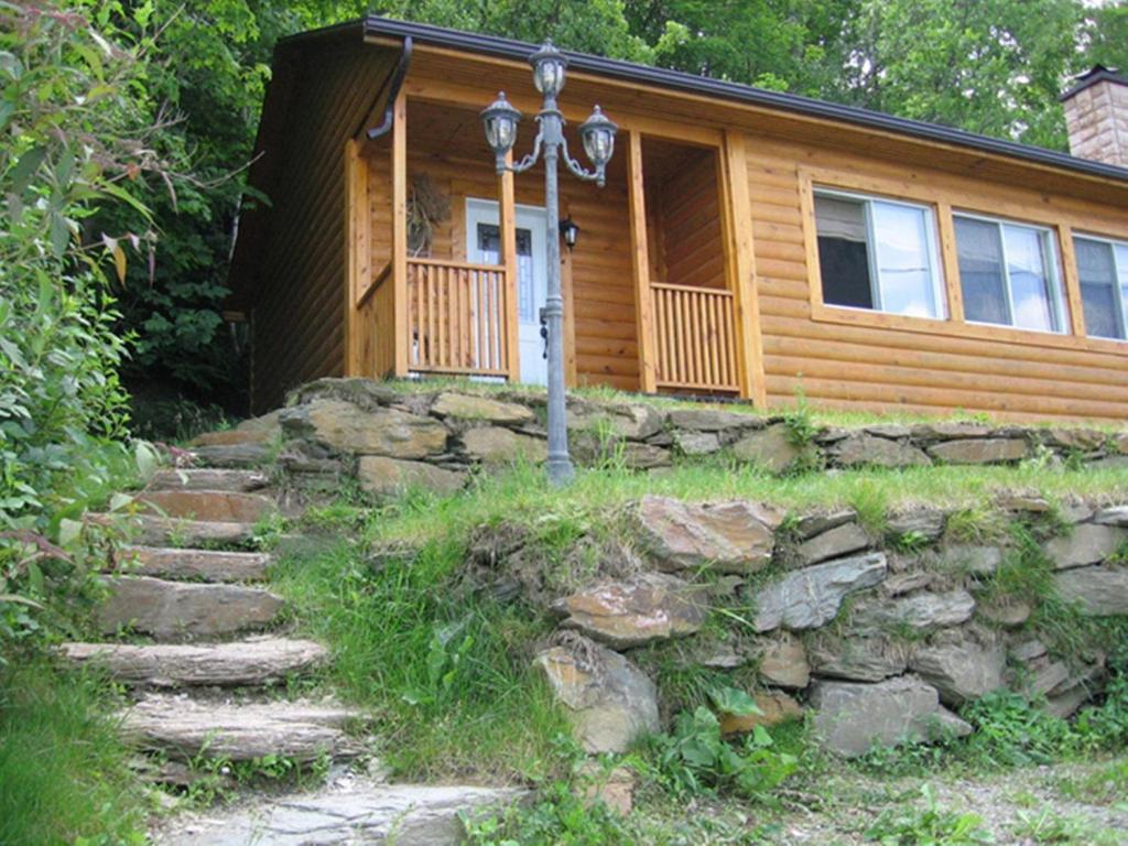 Cottages du Lac Orford, Cottage A, Côté Raquettes Cottage B, Côté Skis Eastman Extérieur photo